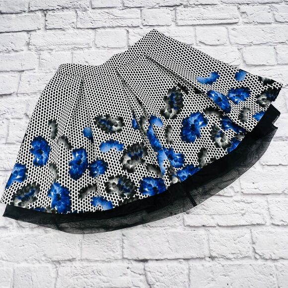 Express Pleated Mini Skirt Women's Size 2 Black White Blue Floral Tulle Layered - Picture 1 of 8